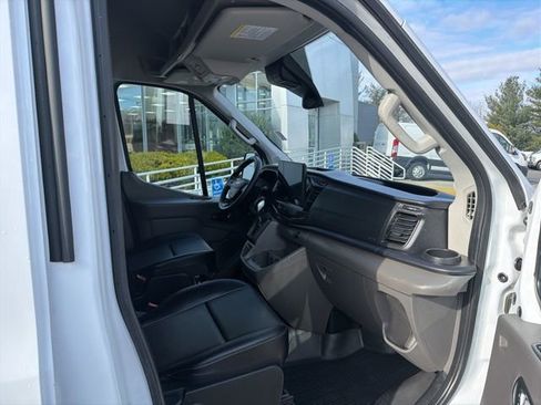 Used 2023 Ford Transit 250 148 High Roof AWD image 10