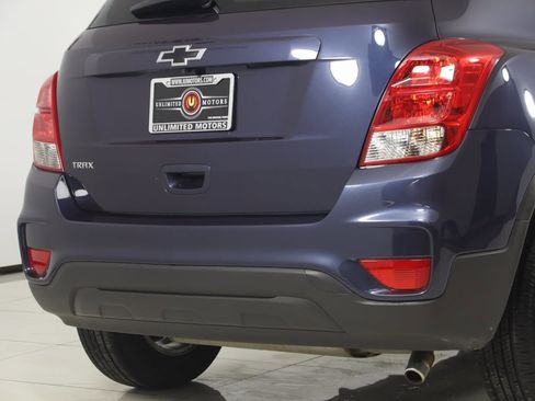 Used 2019 Chevrolet Trax LS w/ Tint and Cruise Package image 35