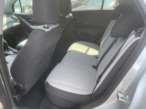 Used 2020 Chevrolet Trax LS w/ Tint and Cruise Package FWD image 23