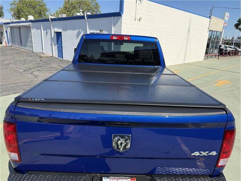 Used 2015 RAM 1500 Express AWD/4WD image 16