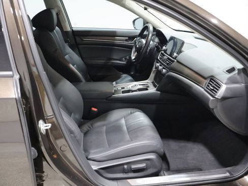 Used 2018 Honda Accord EX-L image 22