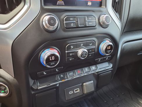 Used 2021 GMC Sierra 1500 Elevation image 22