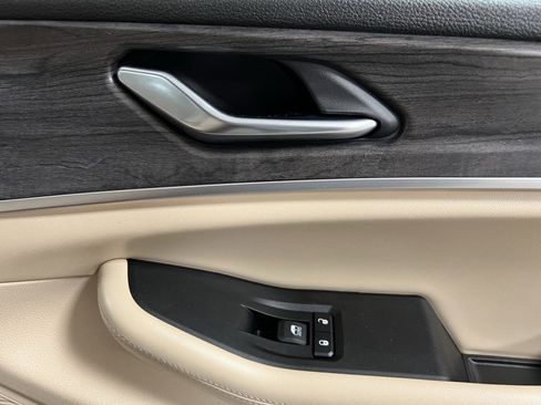 Used 2024 Jeep Grand Cherokee Limited image 62