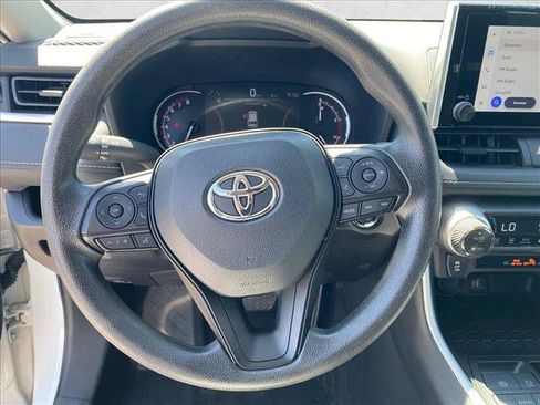 Used 2025 Toyota RAV4 XLE FWD image 14