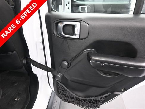 Used 2020 Jeep Gladiator Sport w/ Trailer Tow Package image 14