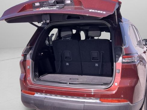 New 2025 Jeep Grand Cherokee L Laredo w/ Luxury Tech Group I RWD image 27