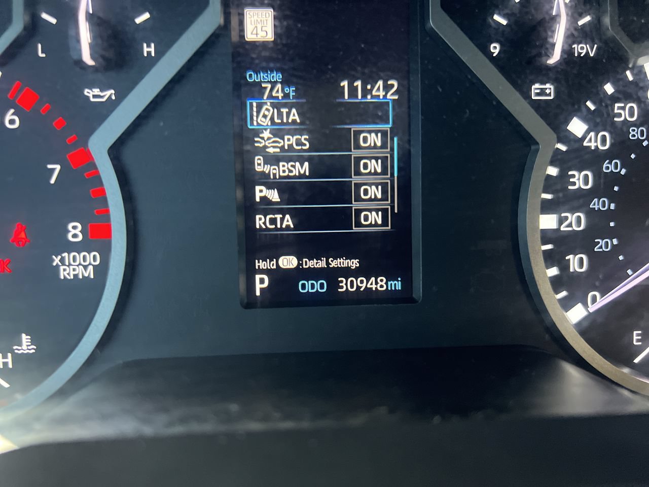 Used 2024 Toyota Tundra SR5 w/ SR5 Premium Package AWD/4WD image 22