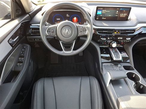 Certified 2023 Acura MDX SH-AWD image 12