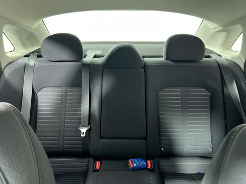 New 2026 Kia K5 LXS FWD image 32
