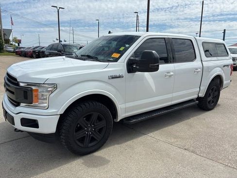 Used 2019 Ford F150 XLT w/ Equipment Group 302A Luxury AWD/4WD image 3