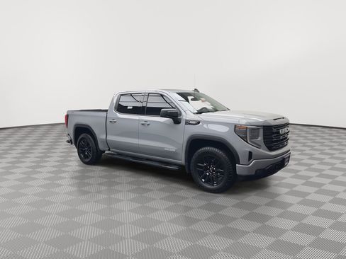 Used 2024 GMC Sierra 1500 Elevation w/ LPO, Elevation Black Package AWD/4WD image 38