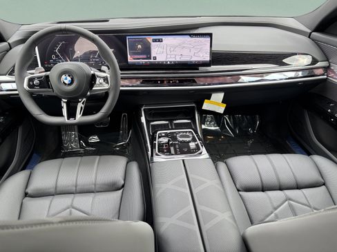 Used 2026 BMW 740i RWD image 35