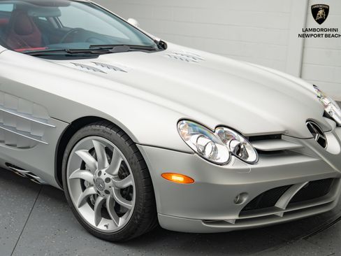 Used 2006 Mercedes-Benz SLR SLR McLaren image 2