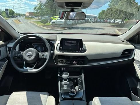 Certified 2023 Nissan Rogue SV AWD/4WD image 13