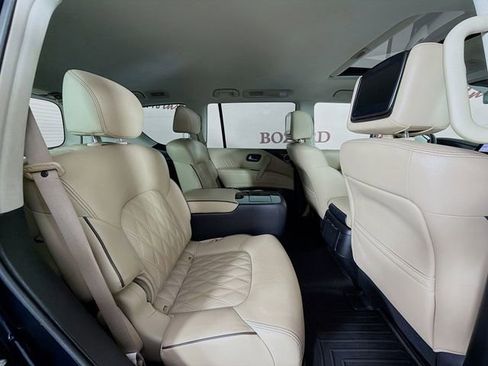 Used 2022 Nissan Armada Platinum w/ Captain's Chairs Package RWD image 34