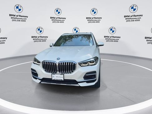 Used 2023 BMW X5 xDrive40i w/ Premium Package AWD/4WD image 3