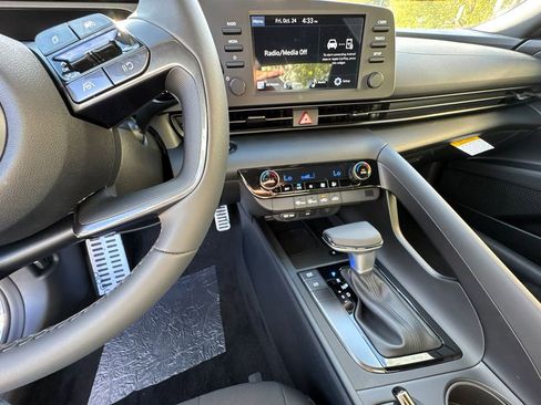 Certified 2026 Hyundai Elantra Sport image 29