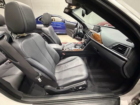 Used 2014 BMW 428i Convertible image 31
