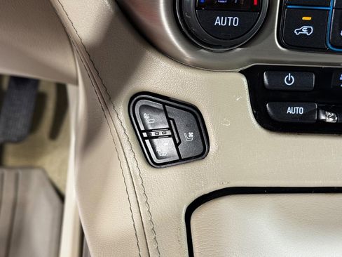 Used 2019 GMC Yukon Denali w/ Denali Ultimate Package image 27