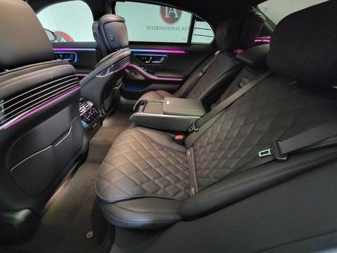 New 2025 Mercedes-Benz S 580 4MATIC Sedan image 12
