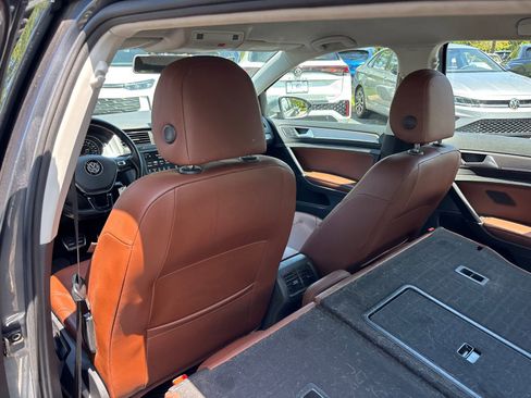 Used 2017 Volkswagen Golf Alltrack S AWD/4WD image 25