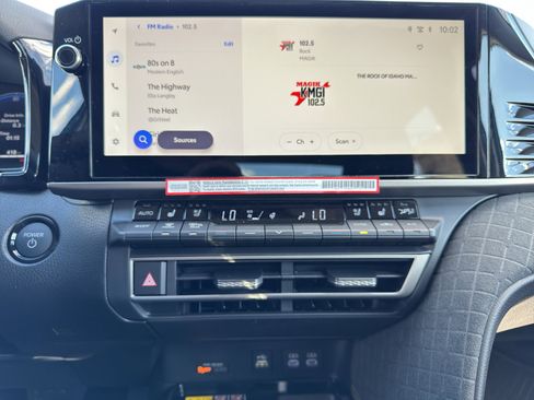 New 2026 Toyota Camry XLE AWD/4WD image 18