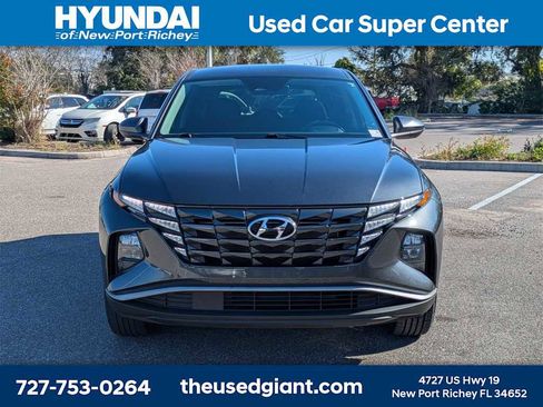Certified 2023 Hyundai Tucson SE image 8