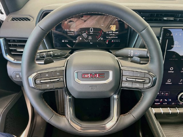 New 2027 GMC Terrain AT4 w/ Convenience Package III AWD/4WD image 7