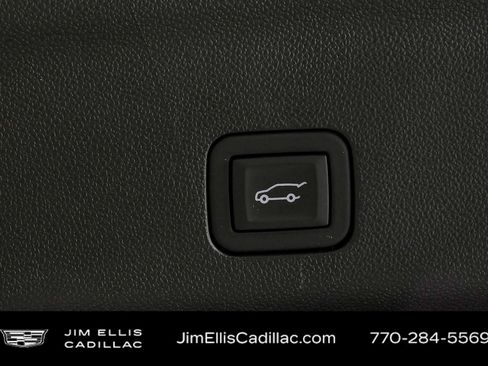 Certified 2025 Cadillac Escalade V AWD/4WD image 35