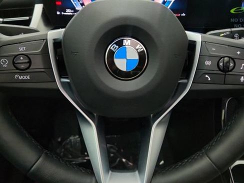Used 2025 BMW X1 xDrive28i AWD/4WD image 43