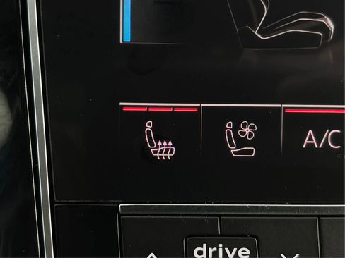 Used 2021 Audi Q7 3.0T Premium Plus w/ Executive Package image 46