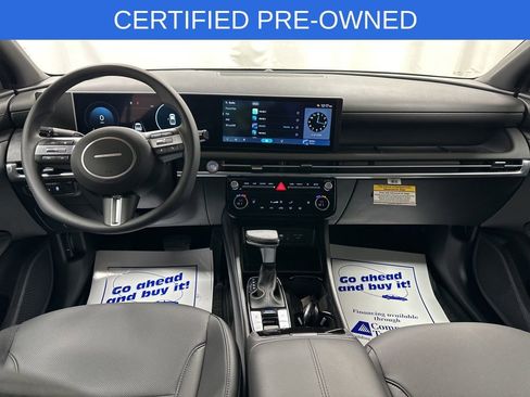 Certified 2025 Hyundai Santa Cruz SEL image 22