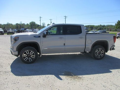 New 2026 GMC Sierra 1500 AT4 w/ AT4 Premium Package AWD/4WD image 10