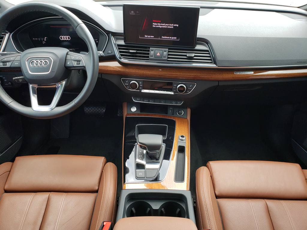 Used 2023 Audi Q5 2.0T Premium Plus w/ Premium Plus Package AWD/4WD image 13