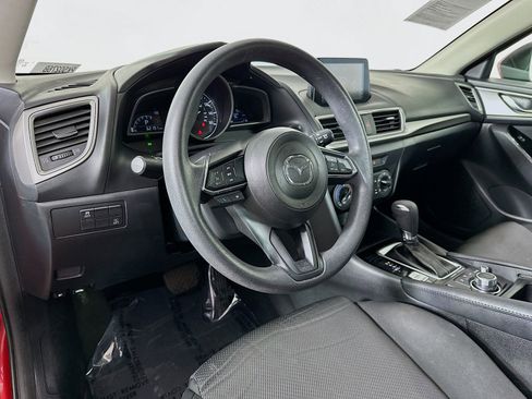 Used 2018 MAZDA MAZDA3 Sport FWD image 9