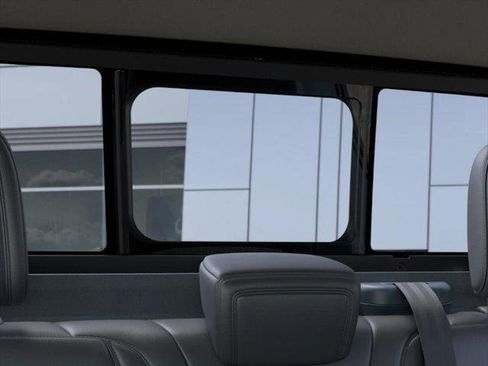 New 2025 Ford Maverick Lariat w/ Black Appearance Package image 24