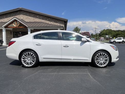 Used 2016 Buick LaCrosse Premium w/ Driver Confidence Package #1 AWD/4WD image 23