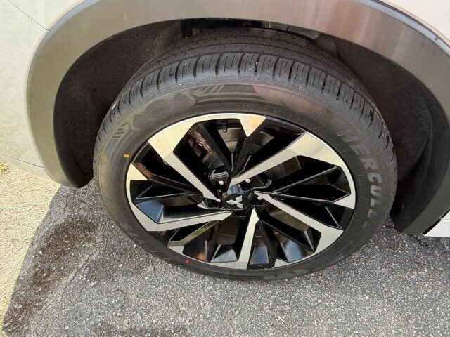 Used 2022 Mitsubishi Outlander SEL FWD image 10