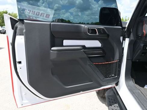 Certified 2025 Ford Bronco Stroppe Edition AWD/4WD image 18