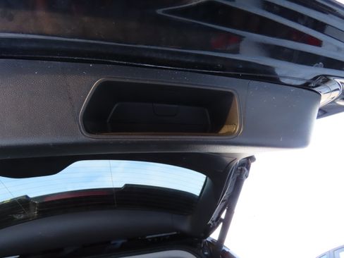 Used 2023 Chevrolet Blazer LT w/ Convenience Package image 18