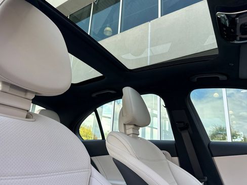 New 2025 Mercedes-Benz C 300 Sedan image 16