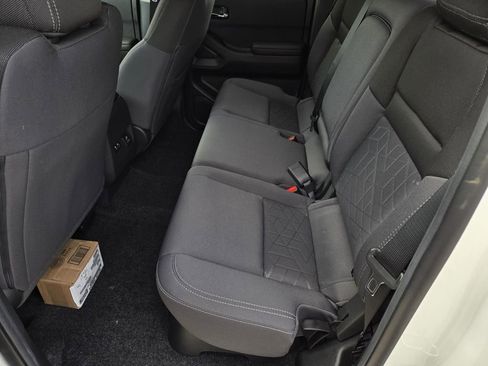 New 2026 Nissan Frontier SV w/ SV Convenience Package AWD/4WD image 10