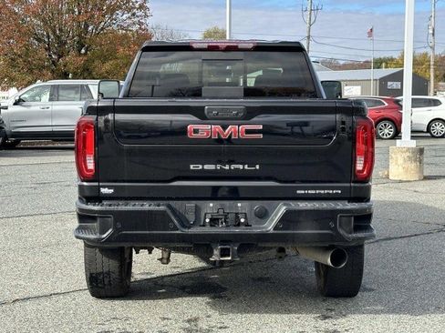 Used 2022 GMC Sierra 3500 Denali image 3