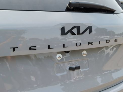 Used 2025 Kia Telluride SX X-Line AWD/4WD image 41