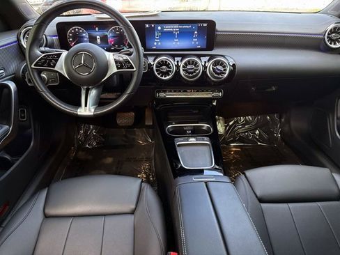 Used 2025 Mercedes-Benz CLA 250 image 15