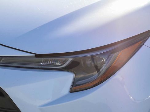 Certified 2023 Toyota Corolla LE image 9