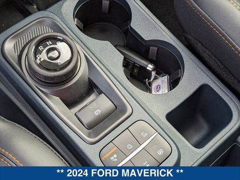 New 2024 Ford Maverick Lariat w/ Tremor Off-Road Package image 23