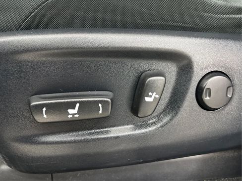 Used 2016 Toyota 4Runner SR5 image 25