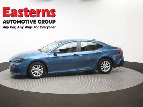 Used 2025 Toyota Camry LE FWD image 57