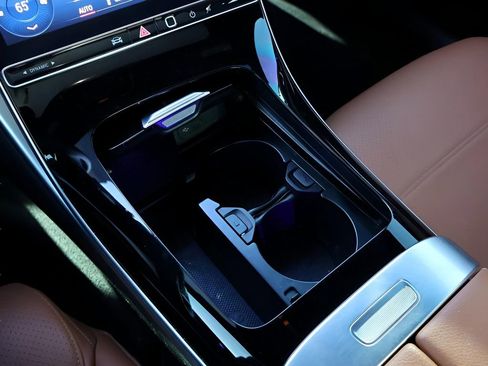 Certified 2022 Mercedes-Benz C 300 4MATIC Sedan image 26